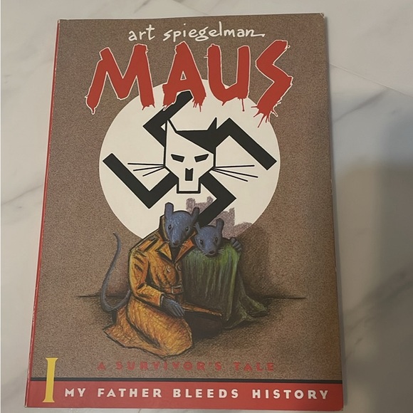 Book Bundle - Picture 9 of 9